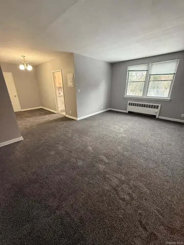 $2,400 | 175 Bryant Crescent, Unit 1J, White Plains, NY 10605