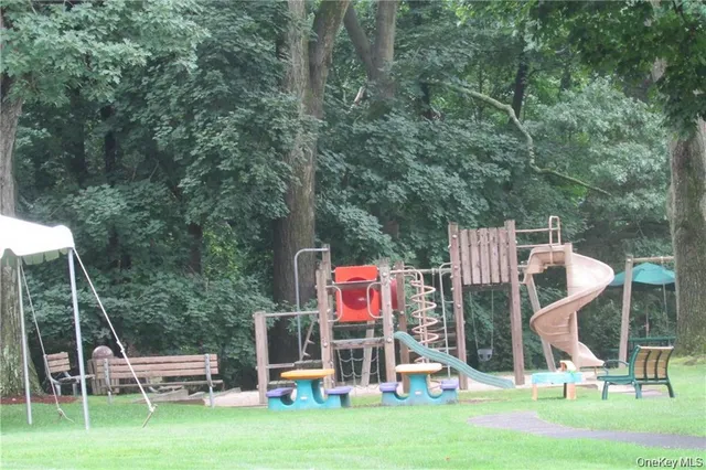 $2,400 | 175 Bryant Crescent, Unit 1J, White Plains, NY 10605