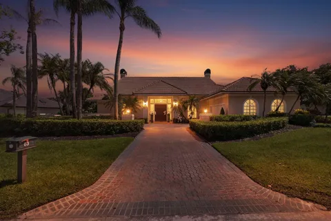 $1,950,000 | 83 Sandbourne Lane, Palm Beach Gardens, FL 33418