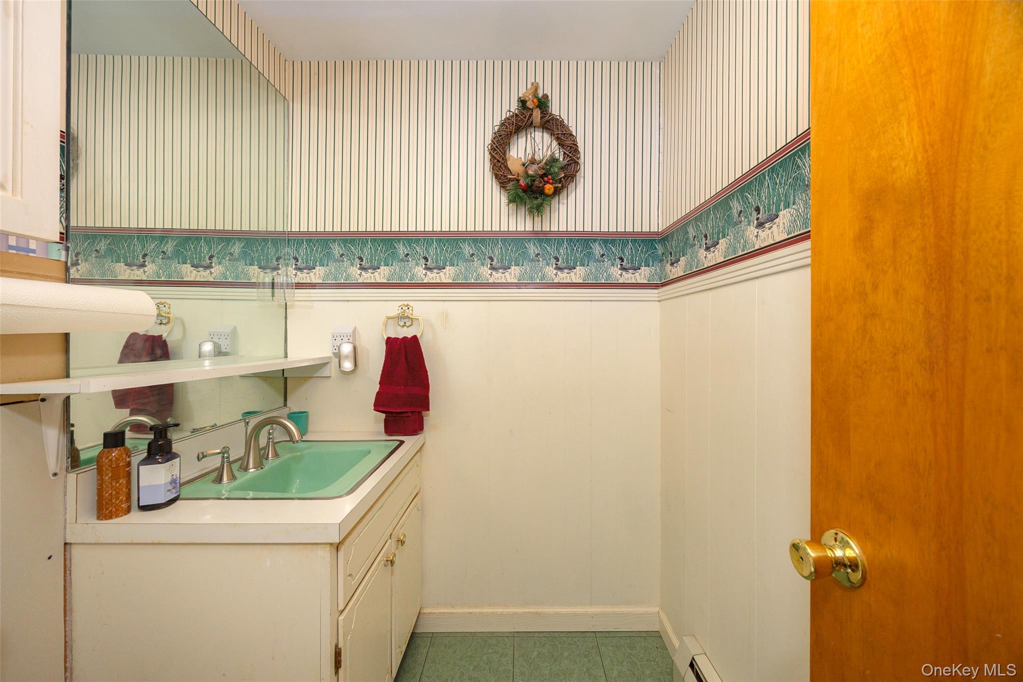 89 Deer Pond Road Verbank, NY 12585 - Photo 22 of 40 a utility room with dryer and washer