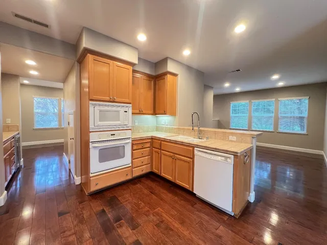 $4,850 | 4102 Voltaire Street, San Jose, CA 95148