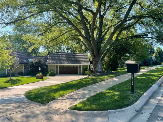 $1,450,000 | 2100 Inverness Drive, Lawrence, KS 66047