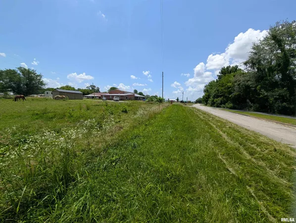 $299,000 | 340 Dameron Lane, Vienna, IL 62995