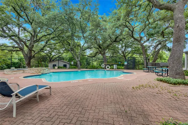 $850 | 12166 Metric Boulevard, Unit 351, Austin, TX 78758