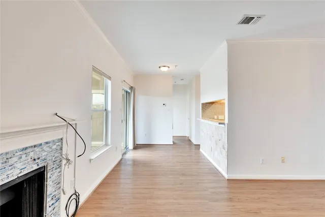 $995 | 12166 Metric Boulevard, Unit 351, Austin, TX 78758