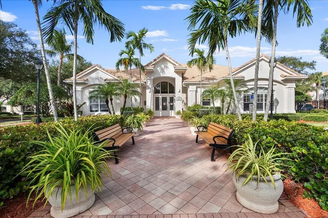 $2,500 | 6203 Myrtlewood Circle West, Palm Beach Gardens, FL 33418