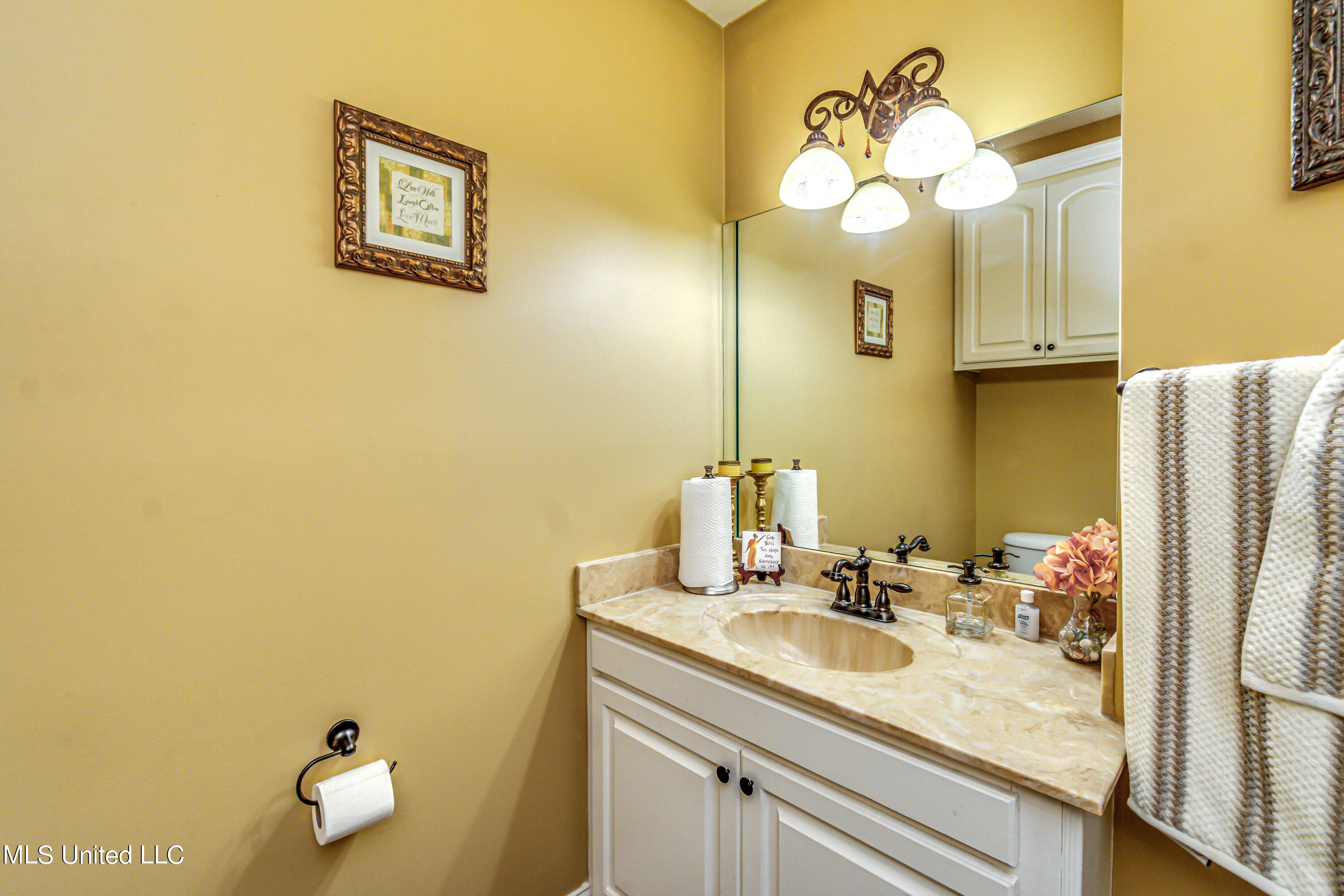 926 Rutherford Drive Jackson, MS 39206 - Photo 47 of 67 926 Rutherford Dr-48