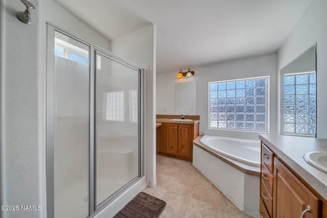 $390,000 | 973 East Alimos Way, Williams, AZ 86046