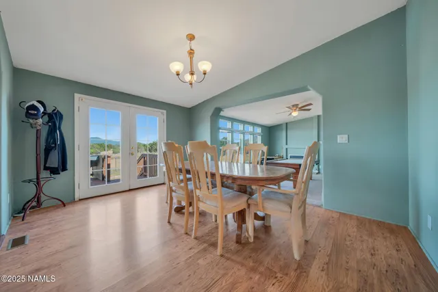 $390,000 | 973 East Alimos Way, Williams, AZ 86046