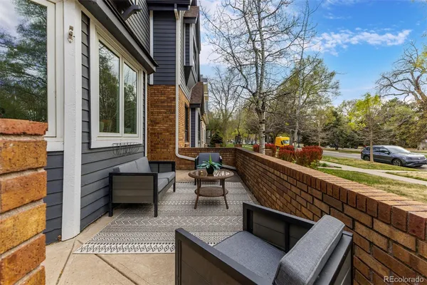$1,325,000 | 222 South Marion Parkway, Denver, CO 80209