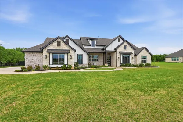 $6,800 | 300 Waterview Drive, Gunter, TX 75058