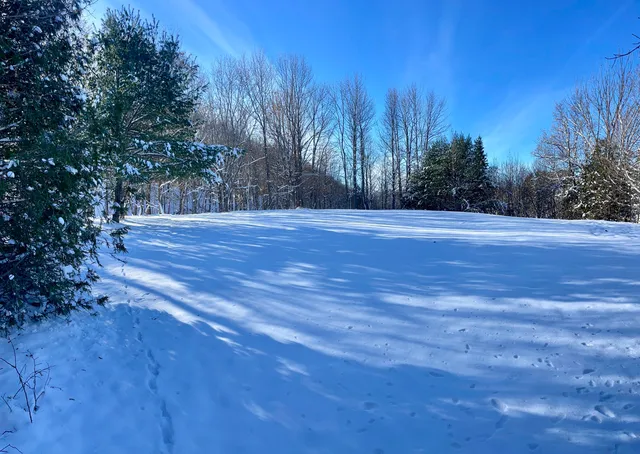 $97,000 | 15 Whitney Street, Calais, ME 04619