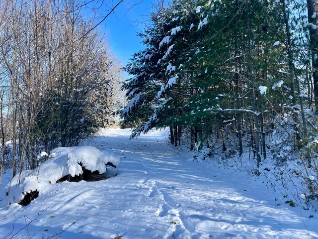 $97,000 | 15 Whitney Street, Calais, ME 04619