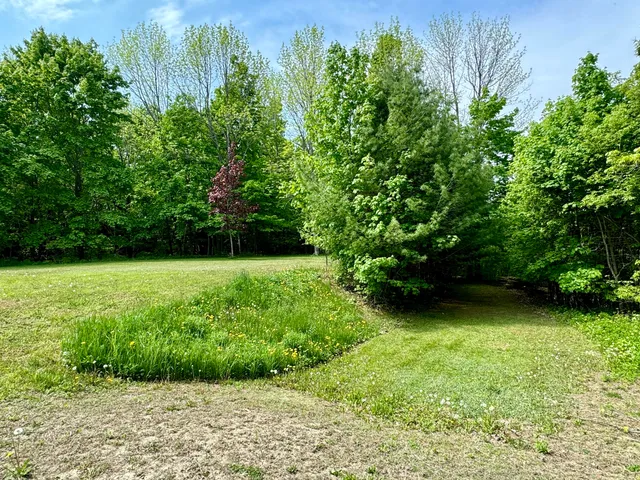 $97,000 | 15 Whitney Street, Calais, ME 04619