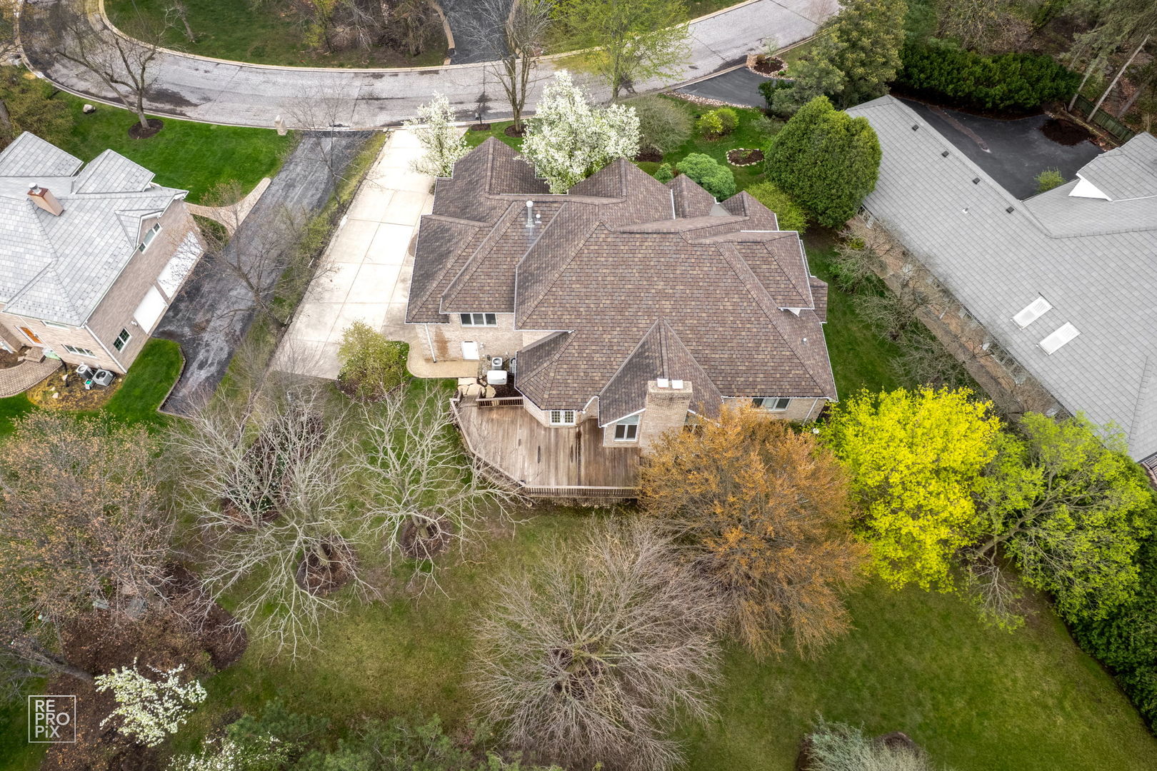 8970 Enclave Drive Burr Ridge, IL 60527 - Photo 45 of 51 Gallery Image 45
