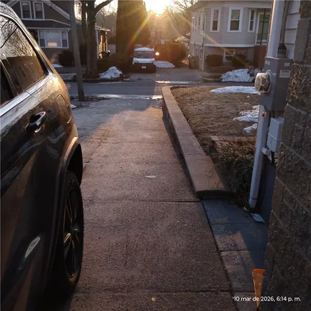 $550,000 | 197 Enfield Avenue, Providence, RI 02908