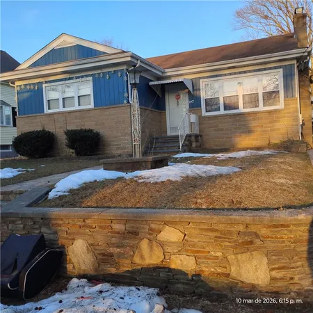 $550,000 | 197 Enfield Avenue, Providence, RI 02908