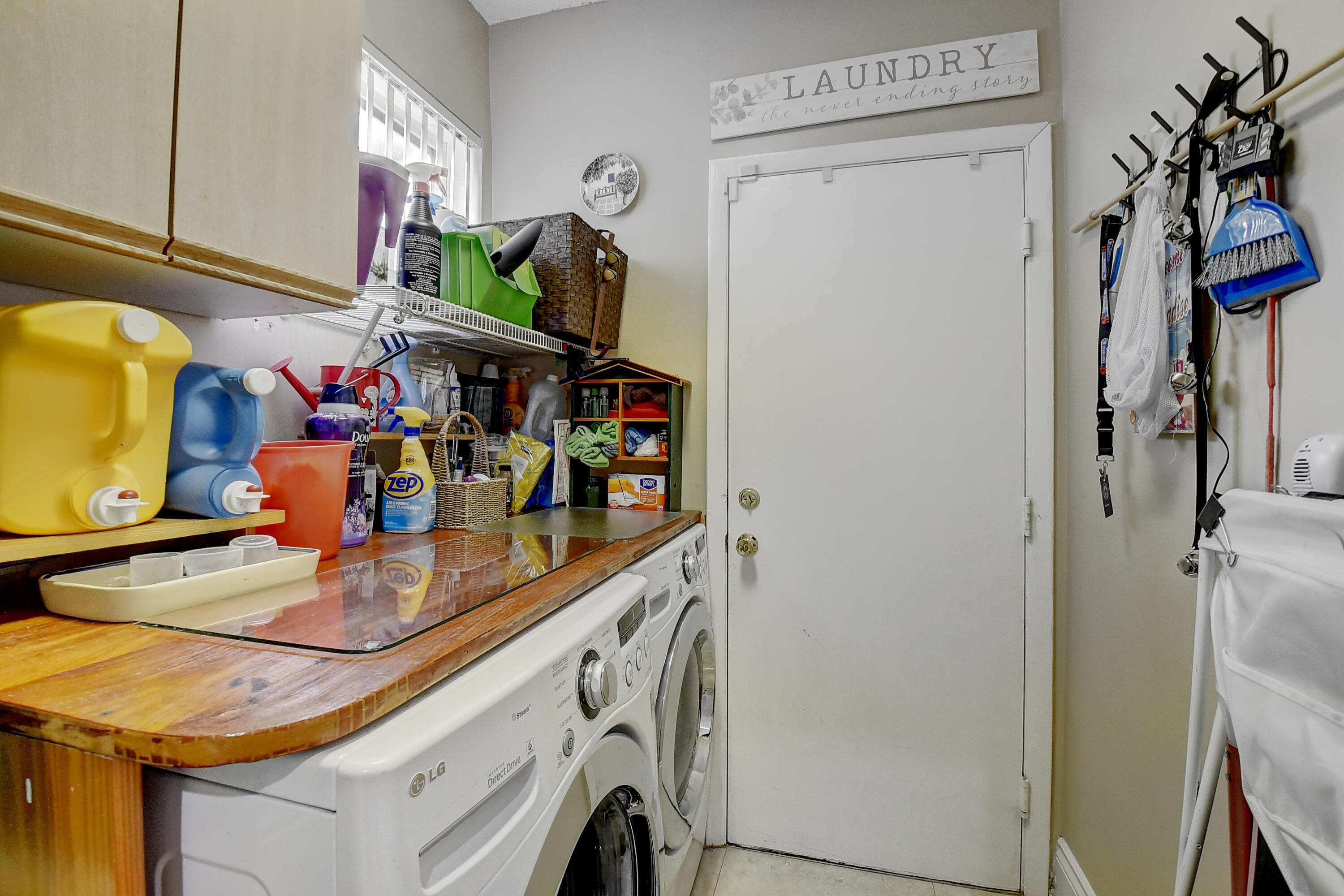10631 Palm Spring Drive Boca Raton, FL 33428 - Photo 19 of 44 Laundry room
