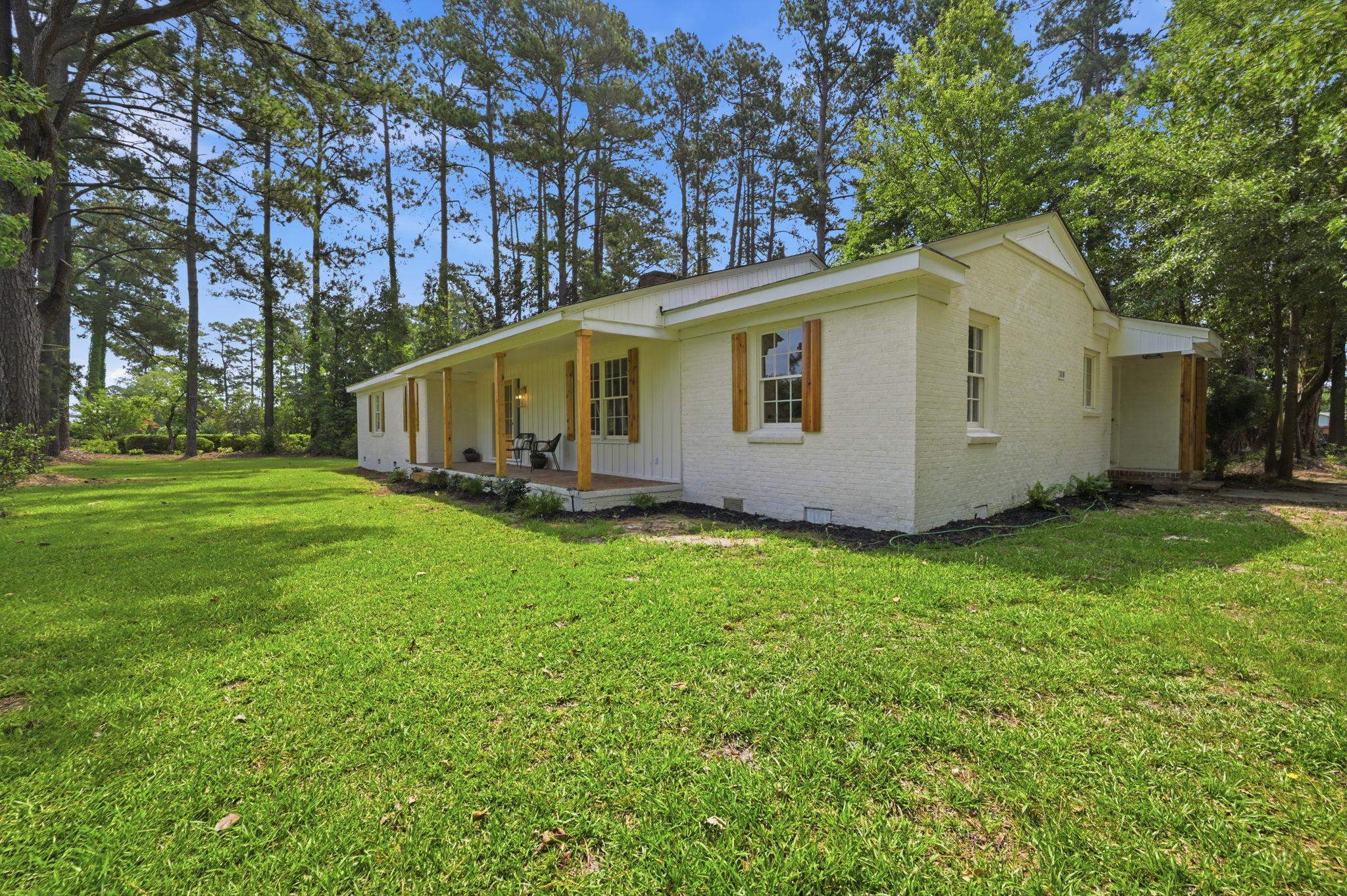 302 Azalea Street Mullins, SC 29574 - Photo 12 of 54