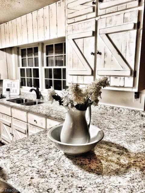 3207 W.O.W. Road Randleman, NC 27317 - Photo 7 of 24 Gallery Image 7