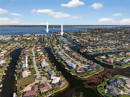 $357,000 | 523 Vía Cintia, Punta Gorda, FL 33950