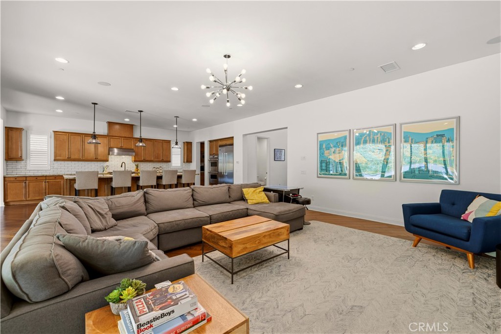 24949 Old Stone Way Stevenson Ranch, CA 91381 - Photo 30 of 111