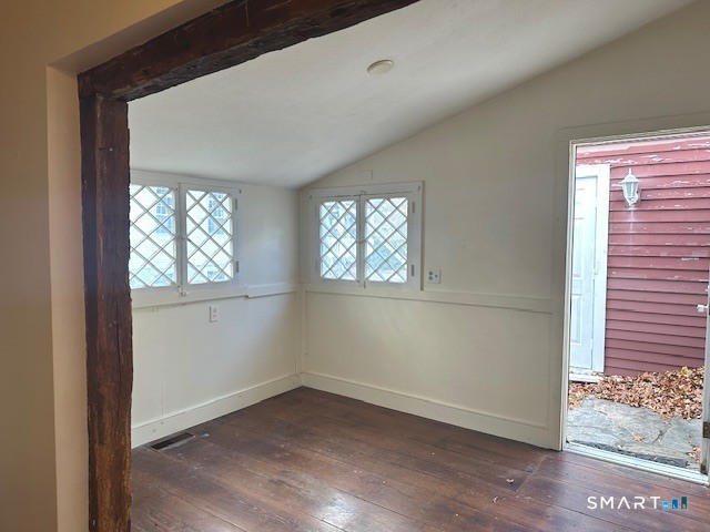 110 East Main Street Clinton, CT 06413 - Photo 10 of 40