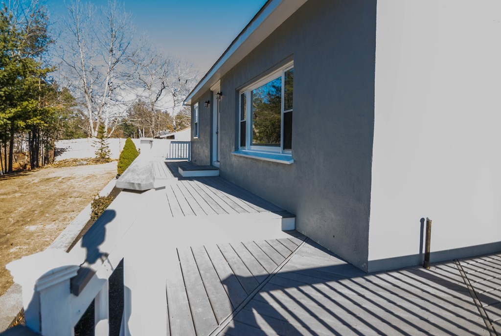 29 Hatch Road Pembroke, MA 02359 - Photo 8 of 42 Gallery Image 8