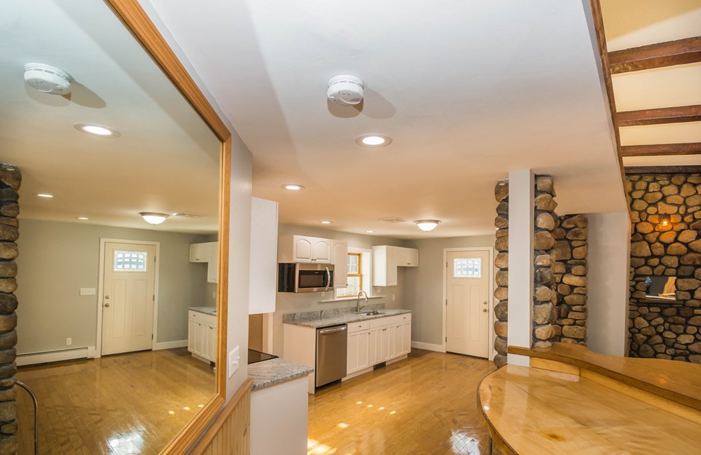 29 Hatch Road Pembroke, MA 02359 - Photo 10 of 42 Gallery Image 10