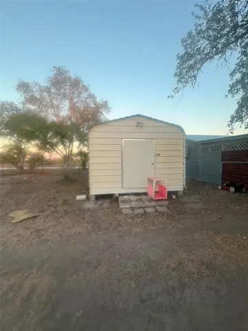 a view of the house and outdoor space