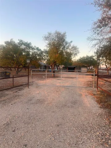 a view of outdoor space