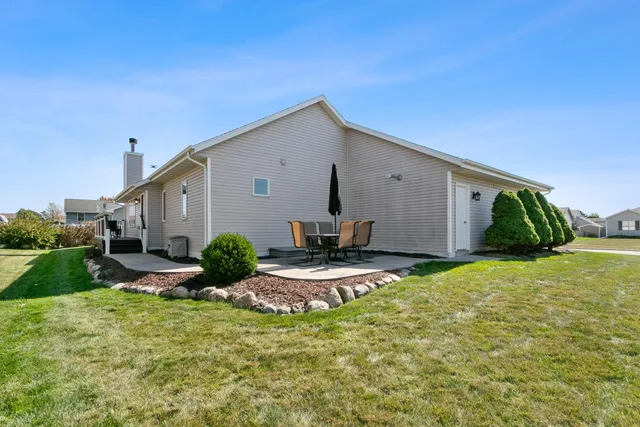 $450,000 | 4229 Baybrook Drive, Janesville, WI 53546