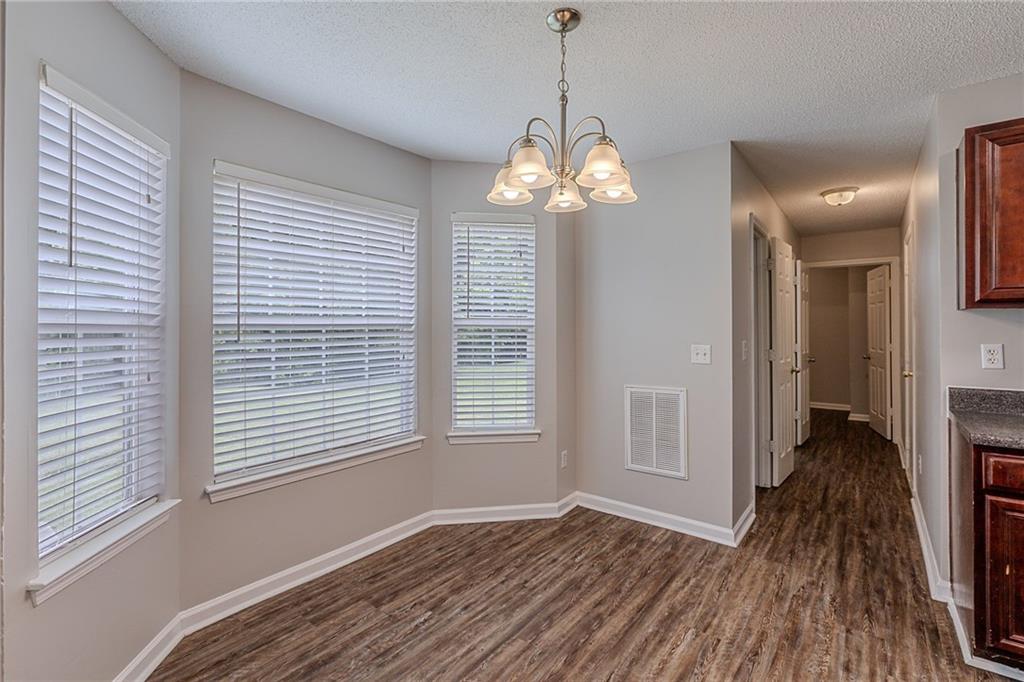4185 Post Oak Grove Atlanta, GA 30349 - Photo 11 of 38
