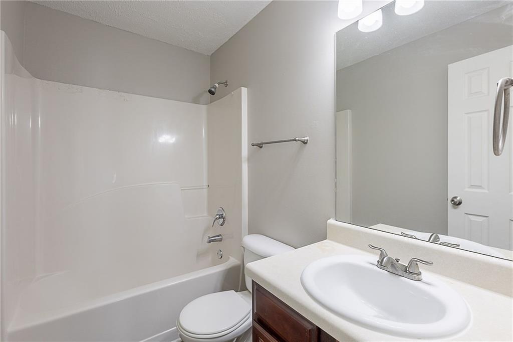 4185 Post Oak Grove Atlanta, GA 30349 - Photo 29 of 38