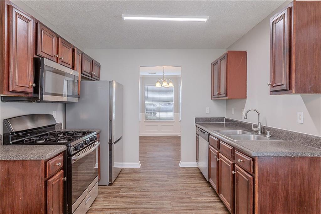 4185 Post Oak Grove Atlanta, GA 30349 - Photo 8 of 38