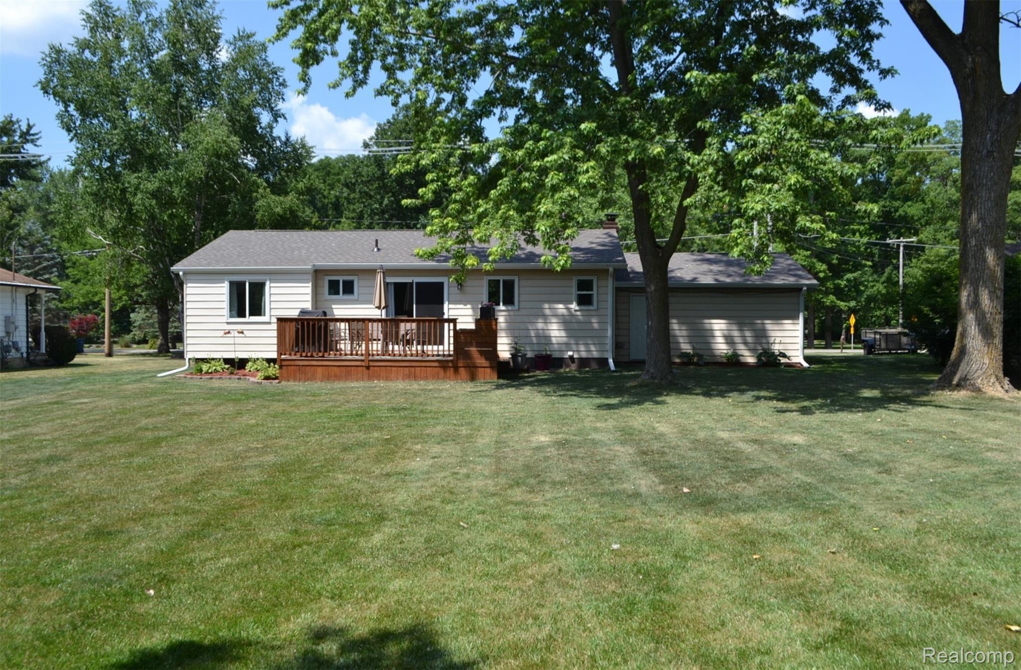 13231 Torrey Road Fenton, MI 48430 - Photo 62 of 64 DSC_0375.JPG