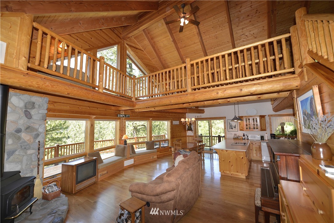 2 Mustard Mountain Road Winthrop, WA 98862 - Photo 6 of 25