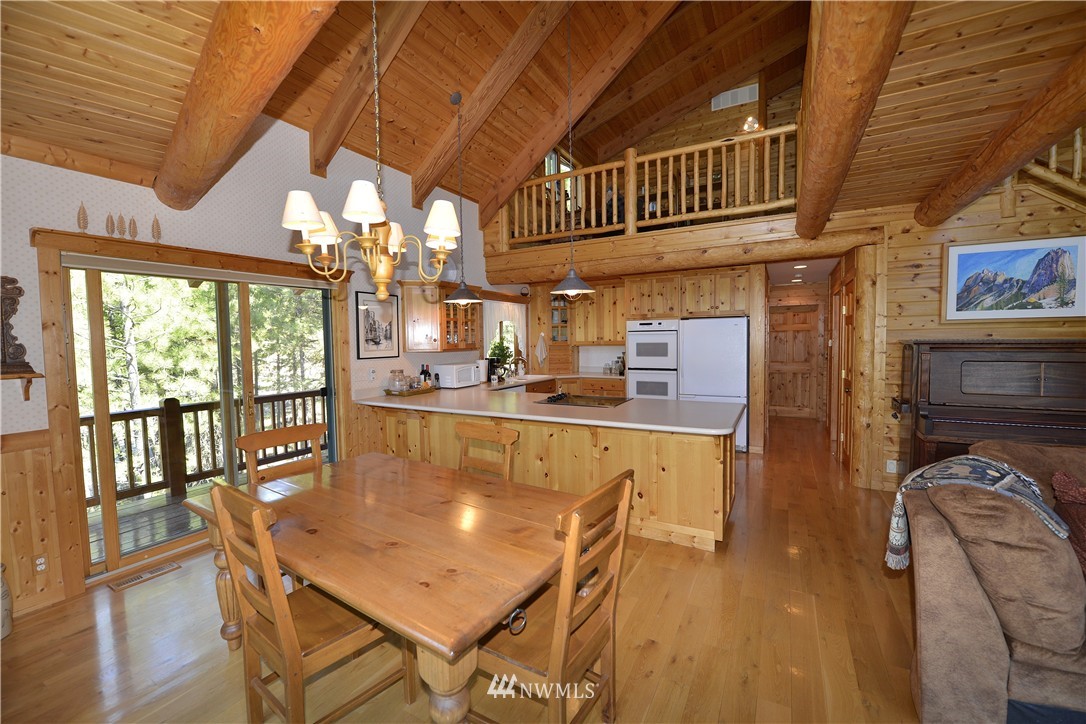 2 Mustard Mountain Road Winthrop, WA 98862 - Photo 8 of 25