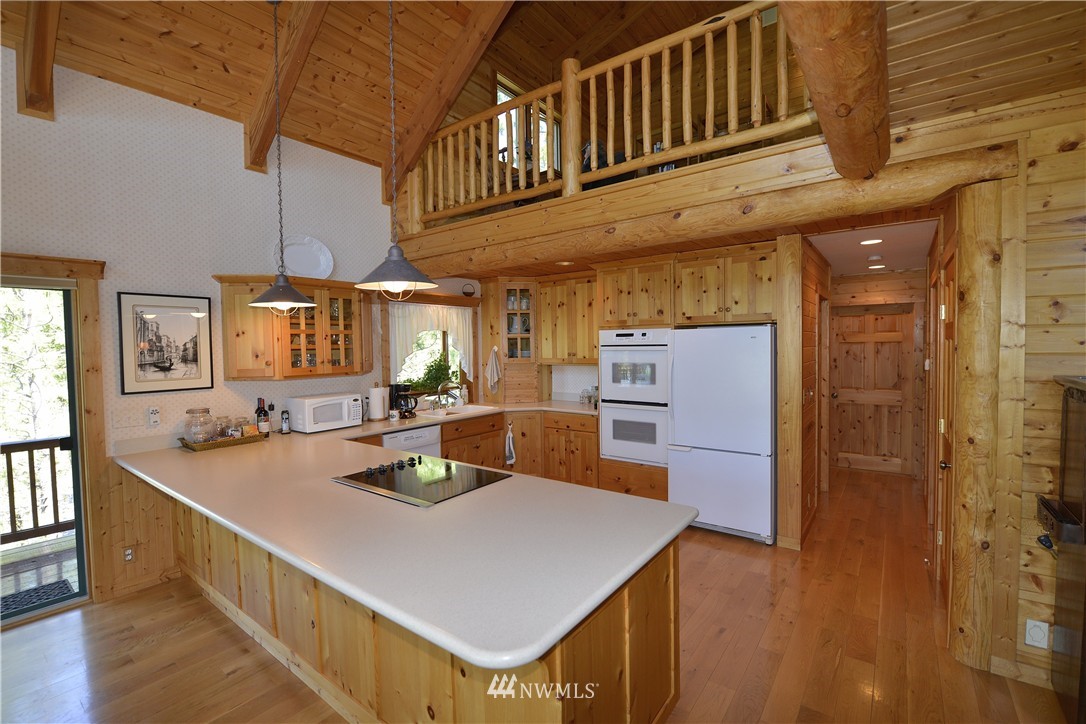 2 Mustard Mountain Road Winthrop, WA 98862 - Photo 9 of 25