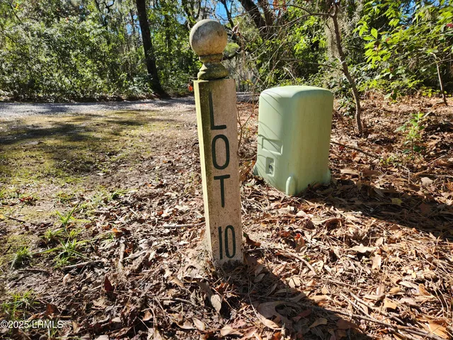 $172,500 | 88 Tomotley Barony Drive, Seabrook, SC 29940