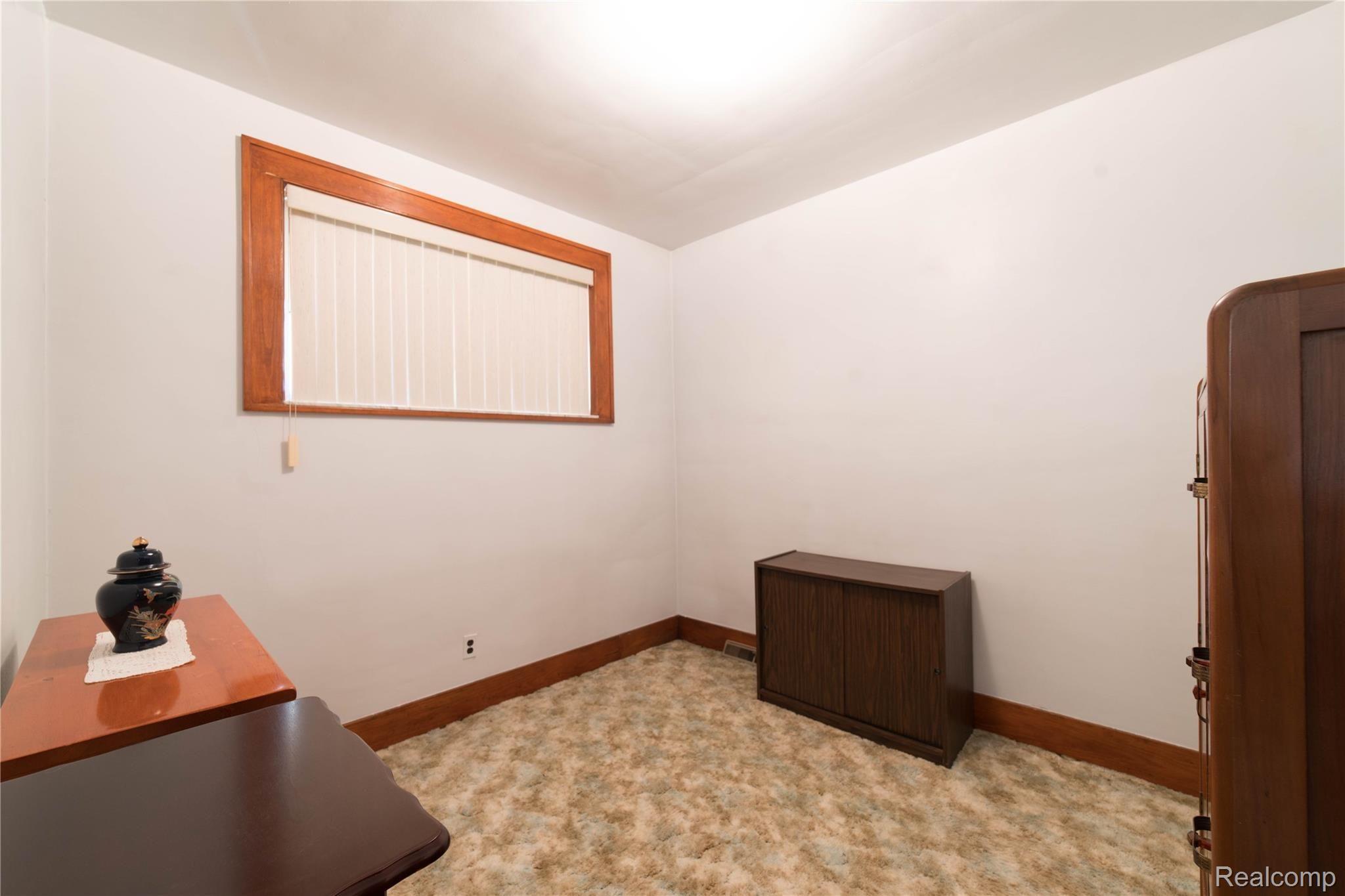 17178 Ryan Road Hamtramck, MI 48212 - Photo 18 of 25 E41A524E-DF93-47FC-B174-C2EC878483EE.jpeg