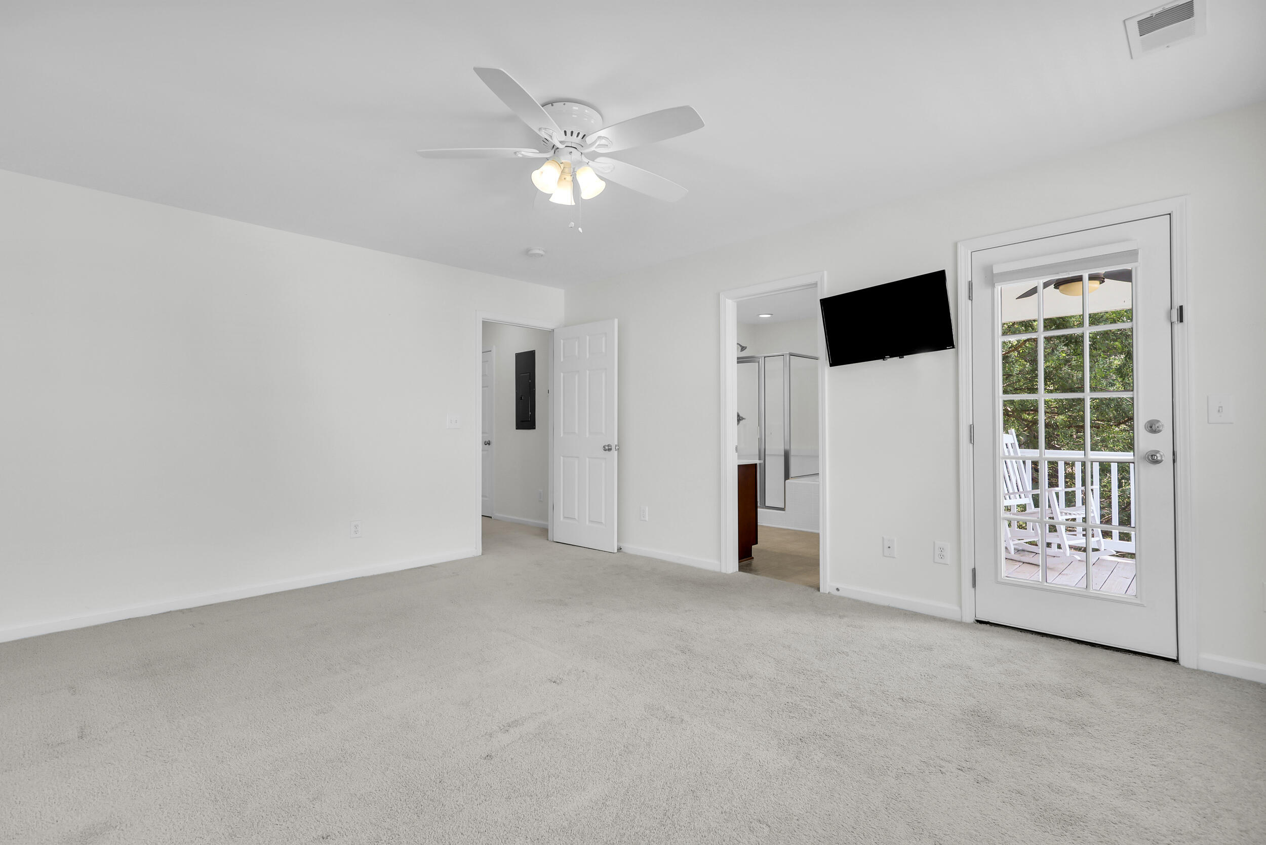 1749 Towne Street Johns Island, SC 29455 - Photo 22 of 52 Primary Suite