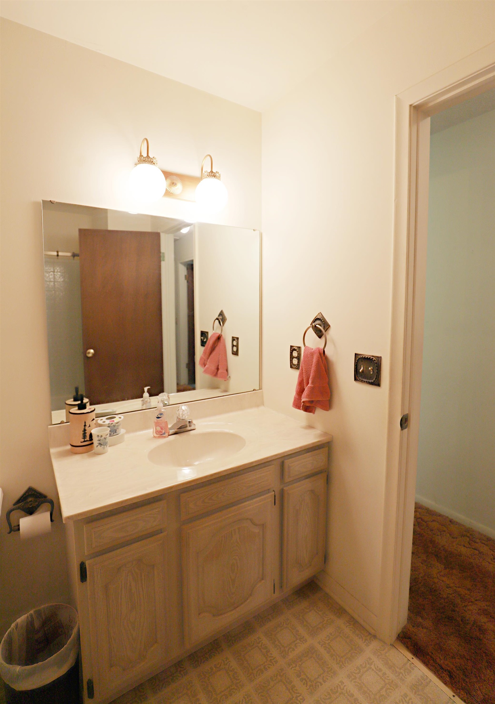 10011 Coldwater Road Flushing, MI 48433 - Photo 15 of 22 Gallery Image 15