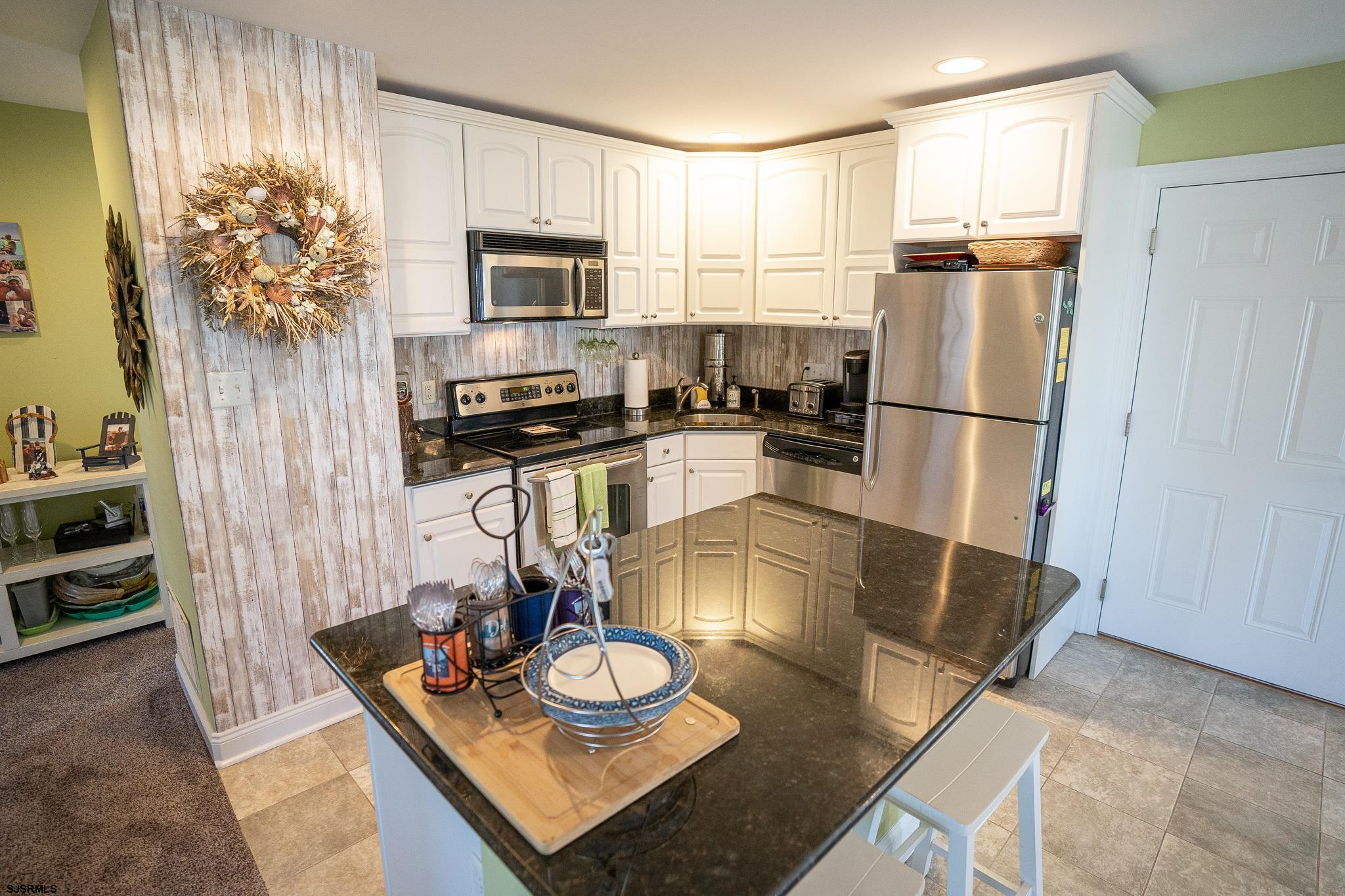 819 Park Ridge Road, Unit 2 Ocean City, NJ 08226 - Photo 4 of 26 Gallery Image 4