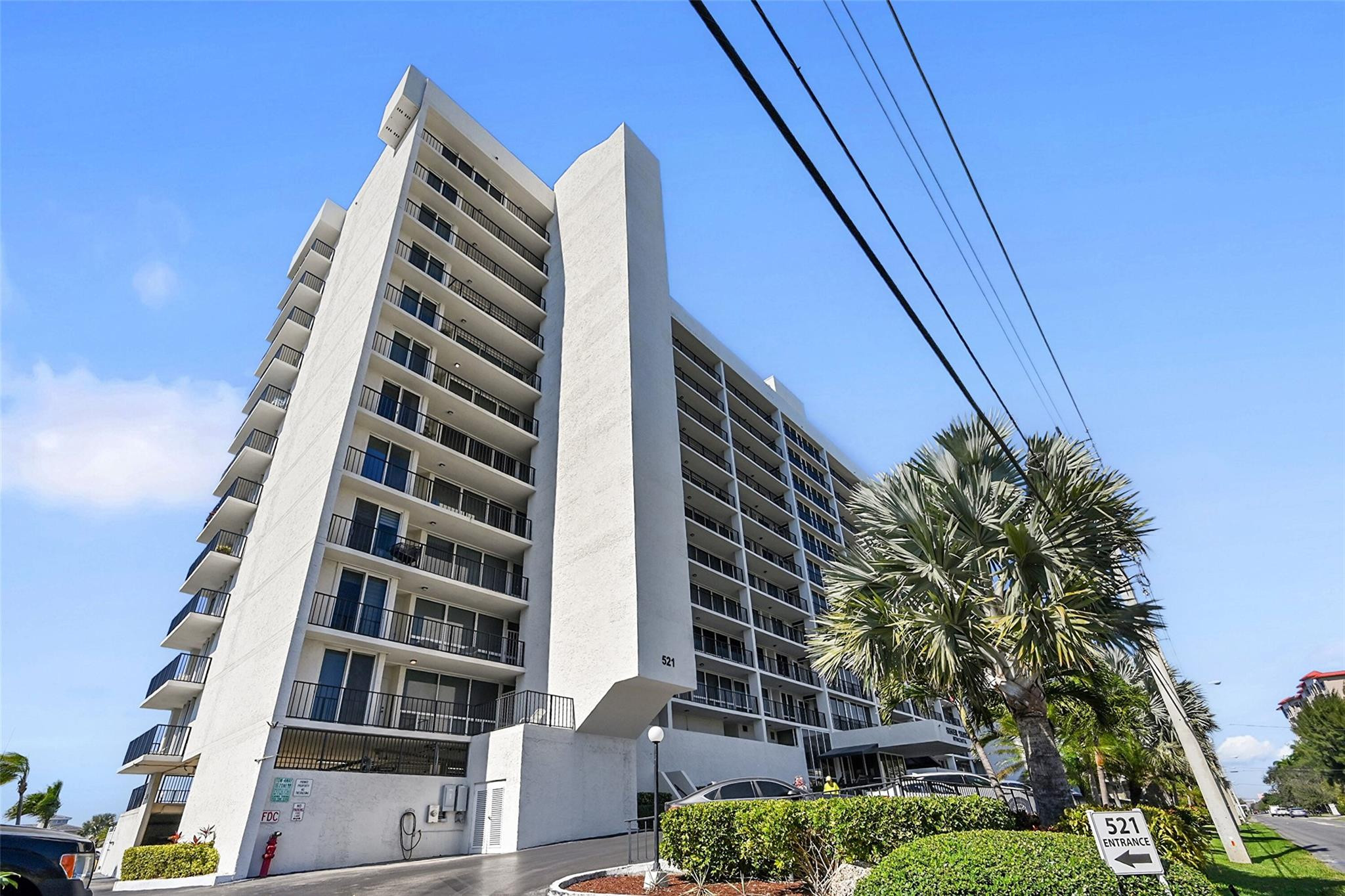 521 North Riverside Drive, Unit 707 Pompano Beach, FL 33062 - Photo 4 of 55 Photo 4