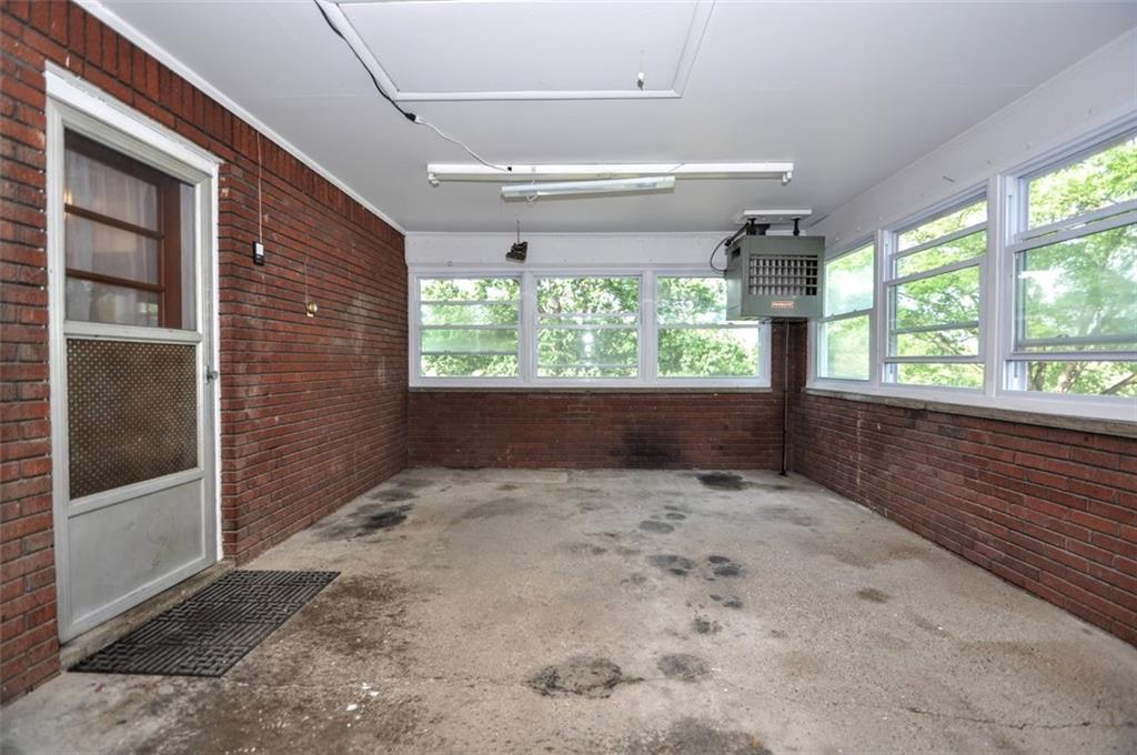 64 Shannon Road Monongahela, PA 15063 - Photo 3 of 40 Gallery Image 3
