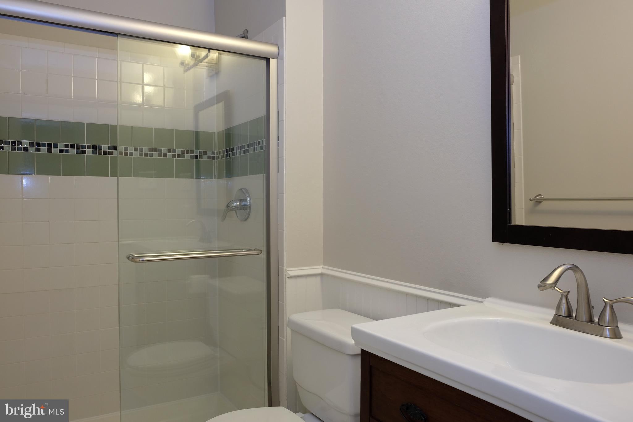 1761 Wainwright Drive Reston, VA 20190 - Photo 7 of 10 Gallery Image 7