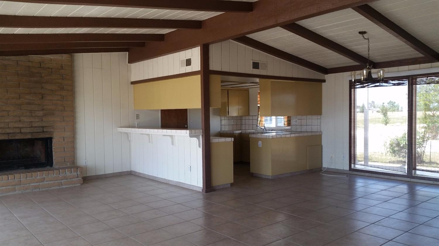 16211 Anaconda Road Madera, CA 93636 - Photo 9 of 22 Gallery Image 9