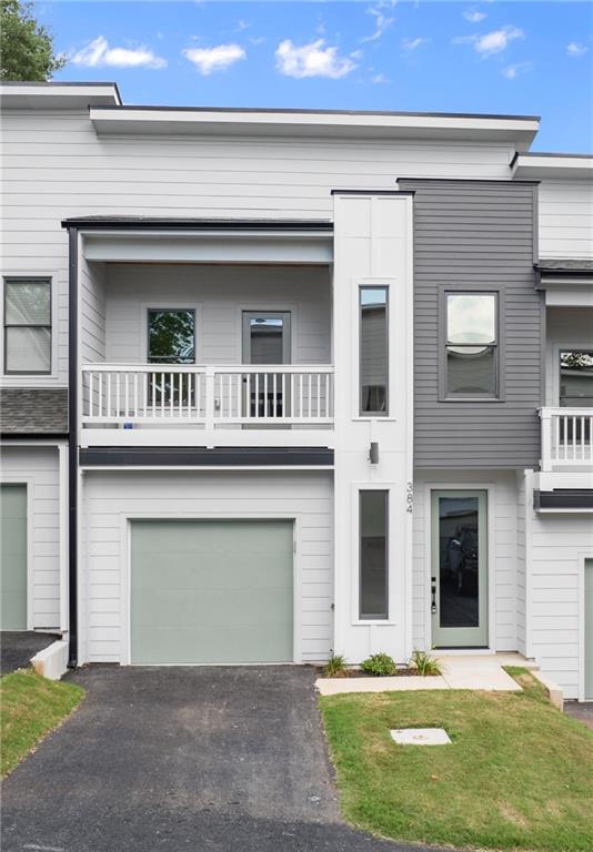372 Forrest Avenue Gainesville, GA 30501 - Photo 1 of 29 a front view of a house