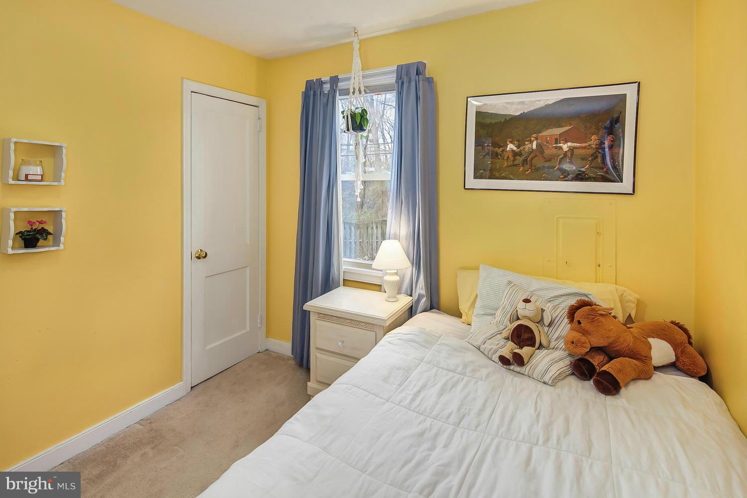 12401 Denley Road Silver Spring, MD 20906 - Photo 21 of 30 Bedroom